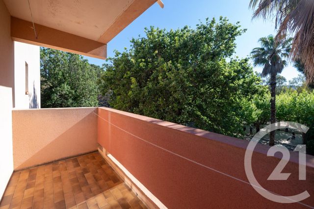 Appartement T2 &agrave; vendre - 2 pi&egrave;ces - 22,30 m2 - Bormes Les Mimosas - 83 - PROVENCE-ALPES-COTE-D-AZUR