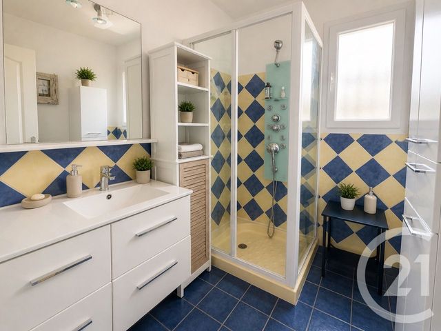 Maison &agrave; vendre - 4 pi&egrave;ces - 118,30 m2 - Bormes Les Mimosas - 83 - PROVENCE-ALPES-COTE-D-AZUR