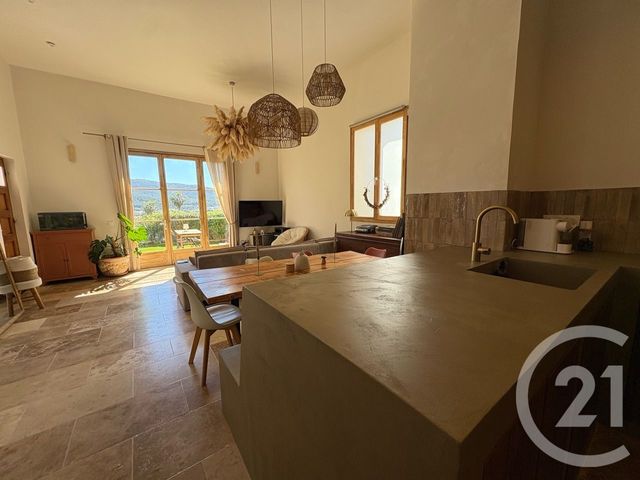 Appartement T3 &agrave; vendre - 3 pi&egrave;ces - 92,30 m2 - Hyeres - 83 - PROVENCE-ALPES-COTE-D-AZUR