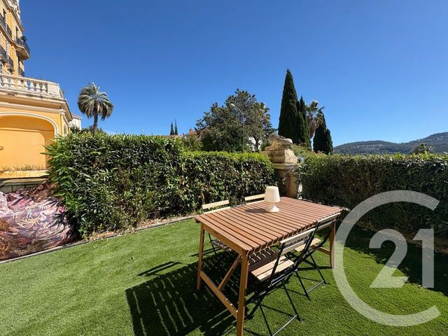 Appartement T3 &agrave; vendre - 3 pi&egrave;ces - 92,30 m2 - Hyeres - 83 - PROVENCE-ALPES-COTE-D-AZUR