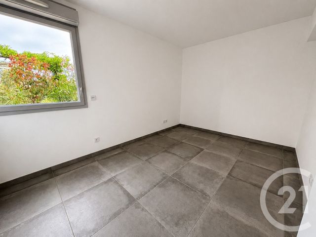 Appartement T3 &agrave; vendre - 3 pi&egrave;ces - 62,10 m2 - Bormes Les Mimosas - 83 - PROVENCE-ALPES-COTE-D-AZUR
