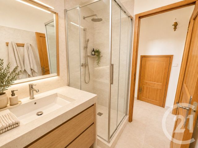 Maison &agrave; vendre - 5 pi&egrave;ces - 127 m2 - Bormes Les Mimosas - 83 - PROVENCE-ALPES-COTE-D-AZUR