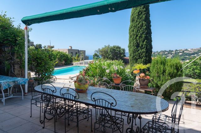 Maison &agrave; vendre - 8 pi&egrave;ces - 302,51 m2 - Le Lavandou - 83 - PROVENCE-ALPES-COTE-D-AZUR