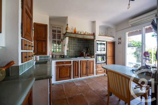 Maison &agrave; vendre - 8 pi&egrave;ces - 302,51 m2 - Le Lavandou - 83 - PROVENCE-ALPES-COTE-D-AZUR