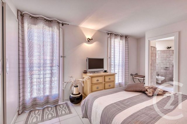 Maison &agrave; vendre - 6 pi&egrave;ces - 204 m2 - Hyeres - 83 - PROVENCE-ALPES-COTE-D-AZUR