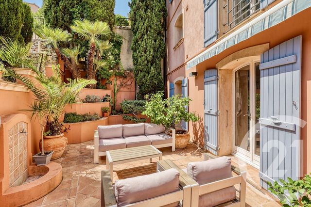Maison &agrave; vendre - 6 pi&egrave;ces - 204 m2 - Hyeres - 83 - PROVENCE-ALPES-COTE-D-AZUR