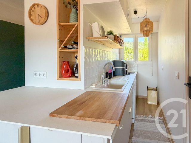 Appartement Duplex &agrave; vendre - 4 pi&egrave;ces - 48 m2 - Le Lavandou - 83 - PROVENCE-ALPES-COTE-D-AZUR