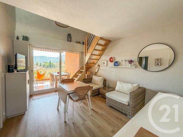 Appartement Duplex &agrave; vendre - 4 pi&egrave;ces - 48 m2 - Le Lavandou - 83 - PROVENCE-ALPES-COTE-D-AZUR