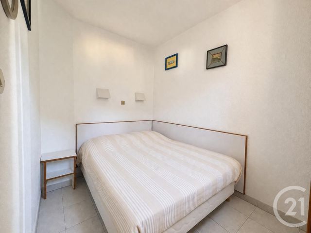 Appartement T2 &agrave; vendre - 2 pi&egrave;ces - 27,95 m2 - Le Lavandou - 83 - PROVENCE-ALPES-COTE-D-AZUR