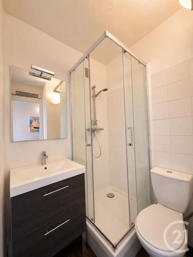 Appartement Studio Cabine &agrave; vendre - 1 pi&egrave;ce - 25,42 m2 - Le Lavandou - 83 - PROVENCE-ALPES-COTE-D-AZUR