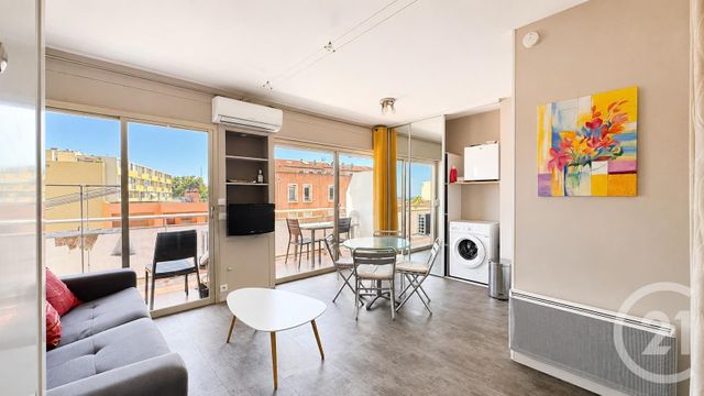 appartement - LE LAVANDOU - 83