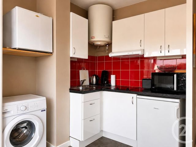 Appartement Studio Cabine &agrave; vendre - 1 pi&egrave;ce - 25,42 m2 - Le Lavandou - 83 - PROVENCE-ALPES-COTE-D-AZUR