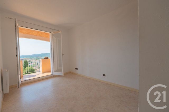 Maison &agrave; vendre - 4 pi&egrave;ces - 75 m2 - Bormes Les Mimosas - 83 - PROVENCE-ALPES-COTE-D-AZUR