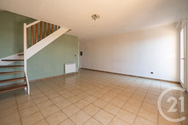 Maison &agrave; vendre - 4 pi&egrave;ces - 75 m2 - Bormes Les Mimosas - 83 - PROVENCE-ALPES-COTE-D-AZUR