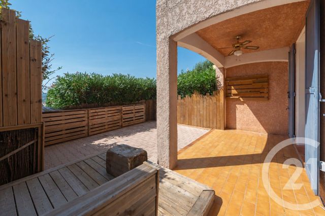 Maison &agrave; vendre - 4 pi&egrave;ces - 75 m2 - Bormes Les Mimosas - 83 - PROVENCE-ALPES-COTE-D-AZUR