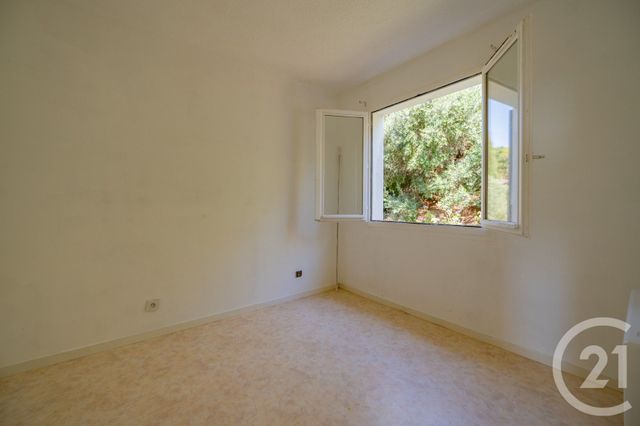 Maison &agrave; vendre - 4 pi&egrave;ces - 75 m2 - Bormes Les Mimosas - 83 - PROVENCE-ALPES-COTE-D-AZUR