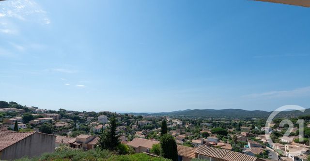 Maison &agrave; vendre - 4 pi&egrave;ces - 75 m2 - Bormes Les Mimosas - 83 - PROVENCE-ALPES-COTE-D-AZUR