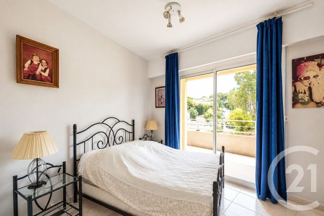 Appartement T2 &agrave; vendre - 2 pi&egrave;ces - 39,20 m2 - Bormes Les Mimosas - 83 - PROVENCE-ALPES-COTE-D-AZUR