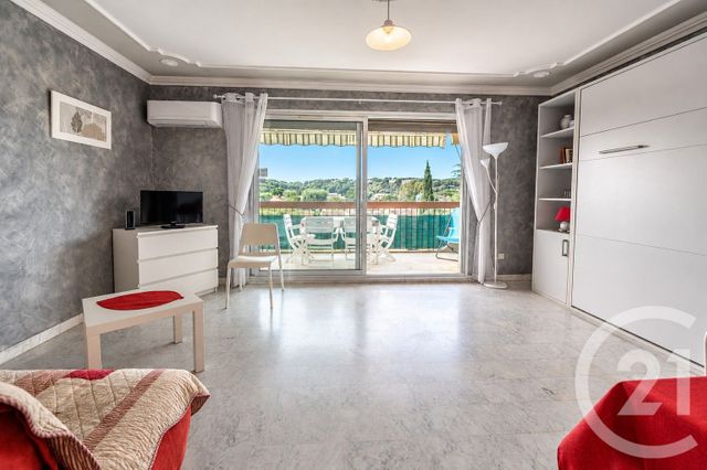 appartement - LE LAVANDOU - 83