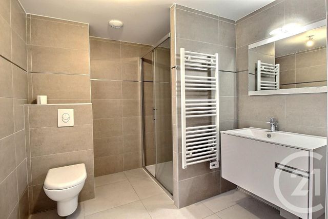 Appartement T2 &agrave; vendre - 2 pi&egrave;ces - 41,80 m2 - Bormes Les Mimosas - 83 - PROVENCE-ALPES-COTE-D-AZUR