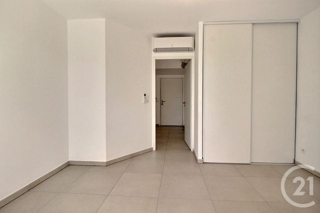 Appartement T2 &agrave; vendre - 2 pi&egrave;ces - 41,80 m2 - Bormes Les Mimosas - 83 - PROVENCE-ALPES-COTE-D-AZUR