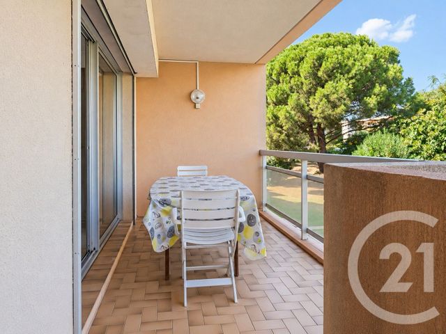 Appartement T2 &agrave; vendre - 2 pi&egrave;ces - 29,79 m2 - Bormes Les Mimosas - 83 - PROVENCE-ALPES-COTE-D-AZUR