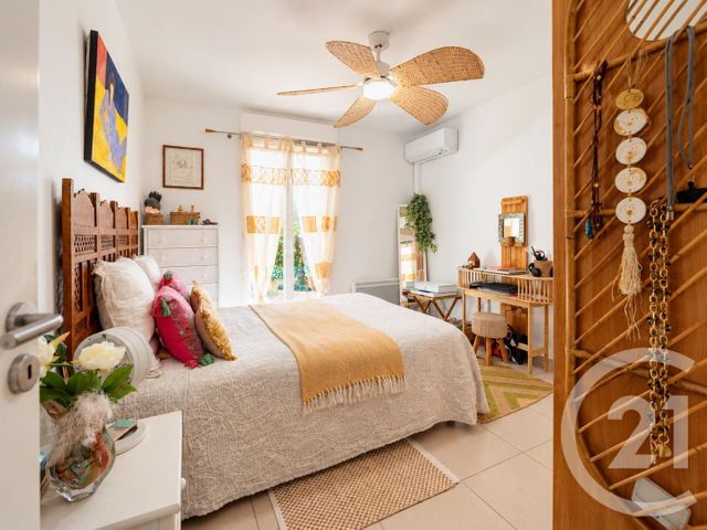 Appartement T3 &agrave; vendre - 3 pi&egrave;ces - 61,03 m2 - Bormes Les Mimosas - 83 - PROVENCE-ALPES-COTE-D-AZUR