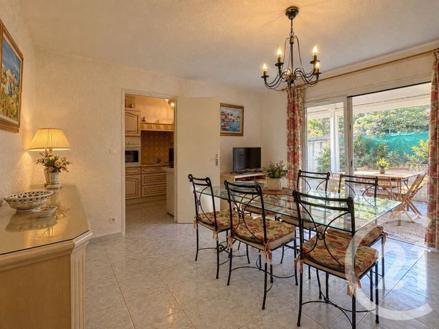 Appartement T3 &agrave; vendre - 3 pi&egrave;ces - 65,21 m2 - Le Lavandou - 83 - PROVENCE-ALPES-COTE-D-AZUR