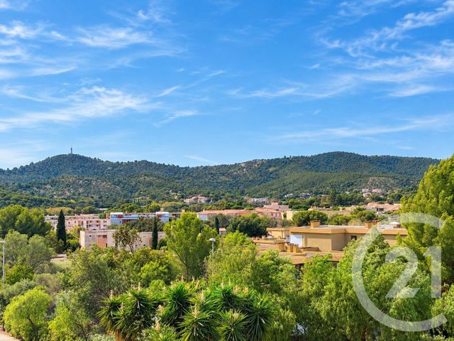 Appartement T3 &agrave; vendre - 3 pi&egrave;ces - 59 m2 - Bormes Les Mimosas - 83 - PROVENCE-ALPES-COTE-D-AZUR