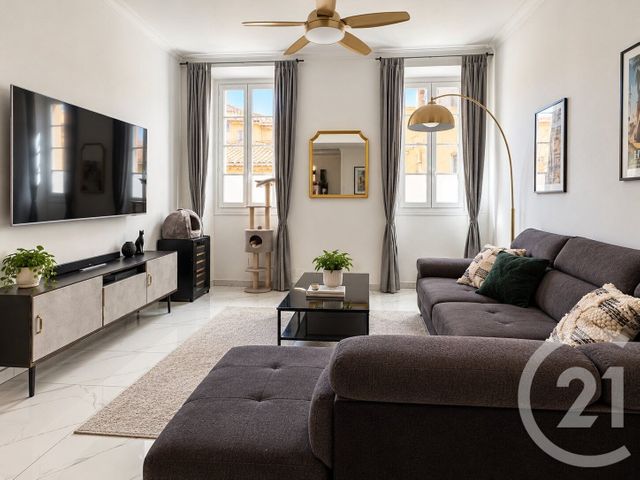Appartement T3 &agrave; vendre - 3 pi&egrave;ces - 66,74 m2 - Hyeres - 83 - PROVENCE-ALPES-COTE-D-AZUR