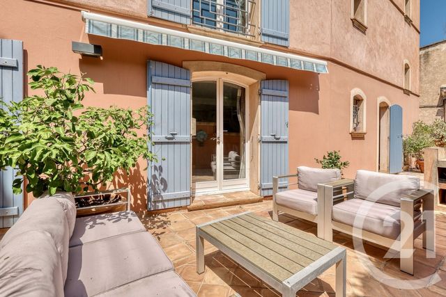 Appartement Duplex &agrave; vendre - 6 pi&egrave;ces - 204 m2 - Hyeres - 83 - PROVENCE-ALPES-COTE-D-AZUR