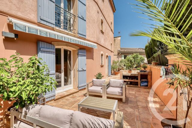 Appartement Duplex &agrave; vendre - 6 pi&egrave;ces - 204 m2 - Hyeres - 83 - PROVENCE-ALPES-COTE-D-AZUR