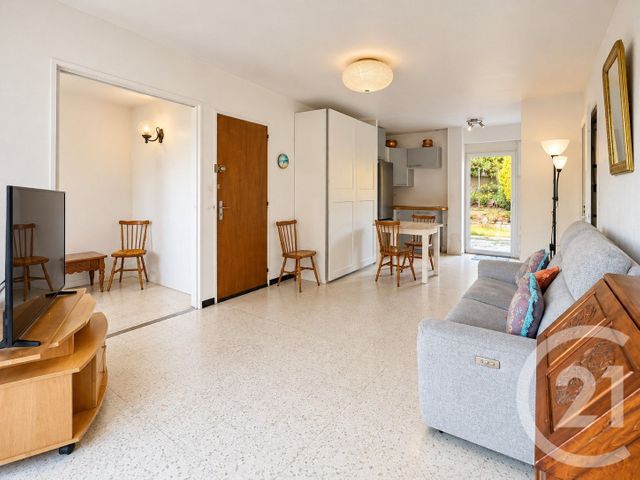 Appartement F2 &agrave; vendre - 2 pi&egrave;ces - 42,94 m2 - Le Lavandou - 83 - PROVENCE-ALPES-COTE-D-AZUR