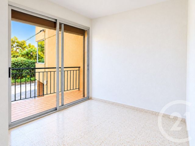 Appartement F2 &agrave; vendre - 2 pi&egrave;ces - 42,94 m2 - Le Lavandou - 83 - PROVENCE-ALPES-COTE-D-AZUR