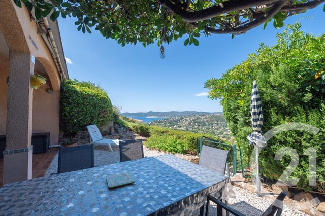 Appartement F2 à vendre - 2 pièces - 49,43 m2 - Le Lavandou - 83 - PROVENCE-ALPES-COTE-D-AZUR