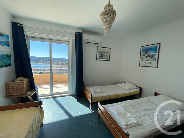 Appartement F5 à vendre - 5 pièces - 110 m2 - Le Lavandou - 83 - PROVENCE-ALPES-COTE-D-AZUR