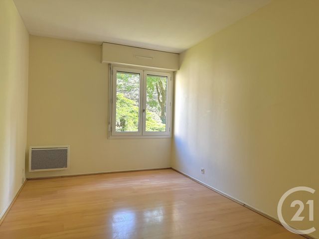 Appartement &agrave; louer - 3 pi&egrave;ces - 79,29 m2 - Bordeaux - 33 - AQUITAINE