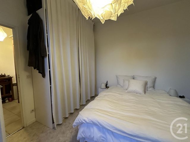 Appartement à vendre - 5 pièces - 42,93 m2 - Bordeaux - 33 - AQUITAINE