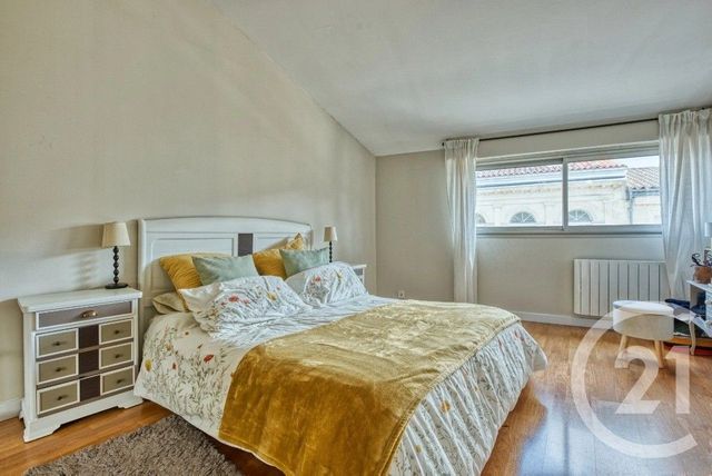 Maison à louer - 5 pièces - 112 m2 - Bordeaux - 33 - AQUITAINE