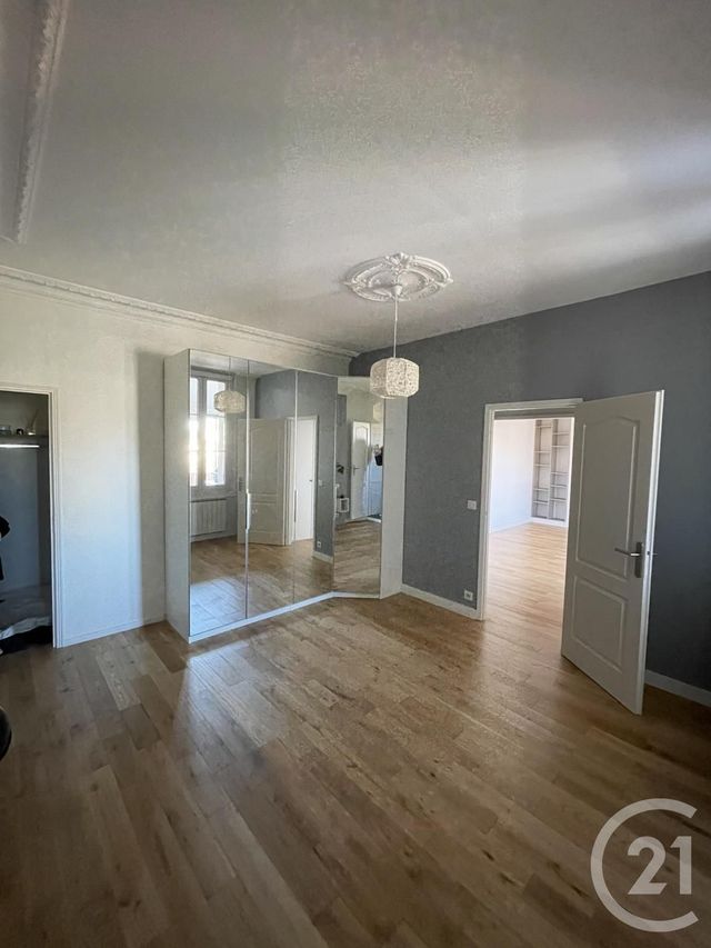 Appartement T2 &agrave; louer - 2 pi&egrave;ces - 54,03 m2 - Bordeaux - 33 - AQUITAINE