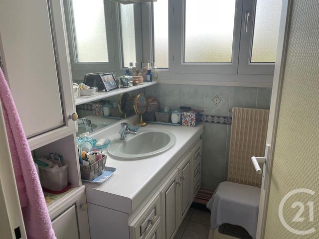 Appartement F3 à vendre - 3 pièces - 66,78 m2 - Rosny Sous Bois - 93 - ILE-DE-FRANCE