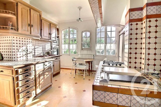 Maison à vendre - 5 pièces - 193 m2 - Rosny Sous Bois - 93 - ILE-DE-FRANCE