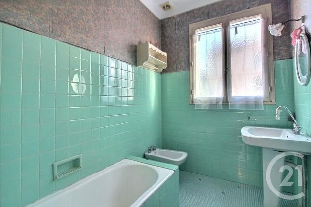 Maison &agrave; vendre - 5 pi&egrave;ces - 130 m2 - Rosny Sous Bois - 93 - ILE-DE-FRANCE