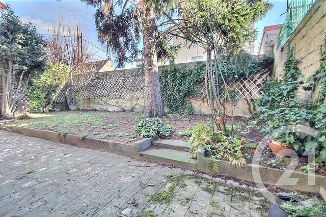 Maison &agrave; vendre - 5 pi&egrave;ces - 130 m2 - Rosny Sous Bois - 93 - ILE-DE-FRANCE