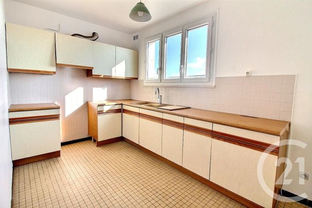 Appartement F3 à vendre - 3 pièces - 66 m2 - Rosny Sous Bois - 93 - ILE-DE-FRANCE
