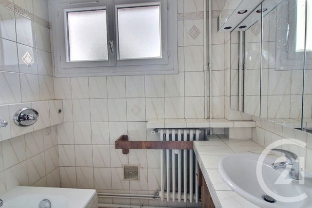 Appartement F3 à vendre - 3 pièces - 59 m2 - Rosny Sous Bois - 93 - ILE-DE-FRANCE