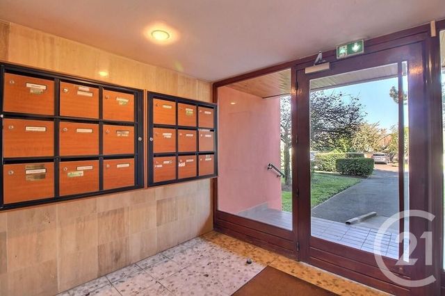 Appartement F4 &agrave; vendre - 4 pi&egrave;ces - 78 m2 - Rosny Sous Bois - 93 - ILE-DE-FRANCE