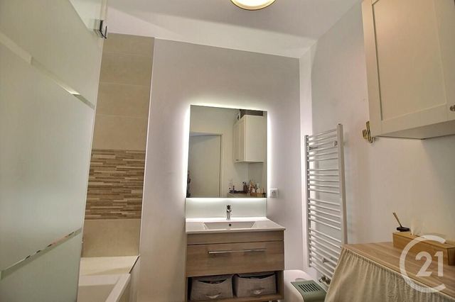 Appartement F3 &agrave; vendre - 3 pi&egrave;ces - 61 m2 - Rosny Sous Bois - 93 - ILE-DE-FRANCE
