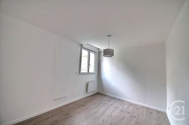Maison &agrave; vendre - 4 pi&egrave;ces - 94 m2 - Rosny Sous Bois - 93 - ILE-DE-FRANCE