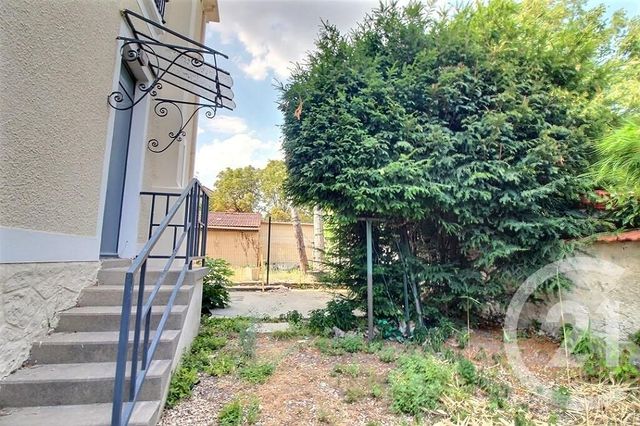Maison &agrave; vendre - 4 pi&egrave;ces - 115 m2 - Rosny Sous Bois - 93 - ILE-DE-FRANCE